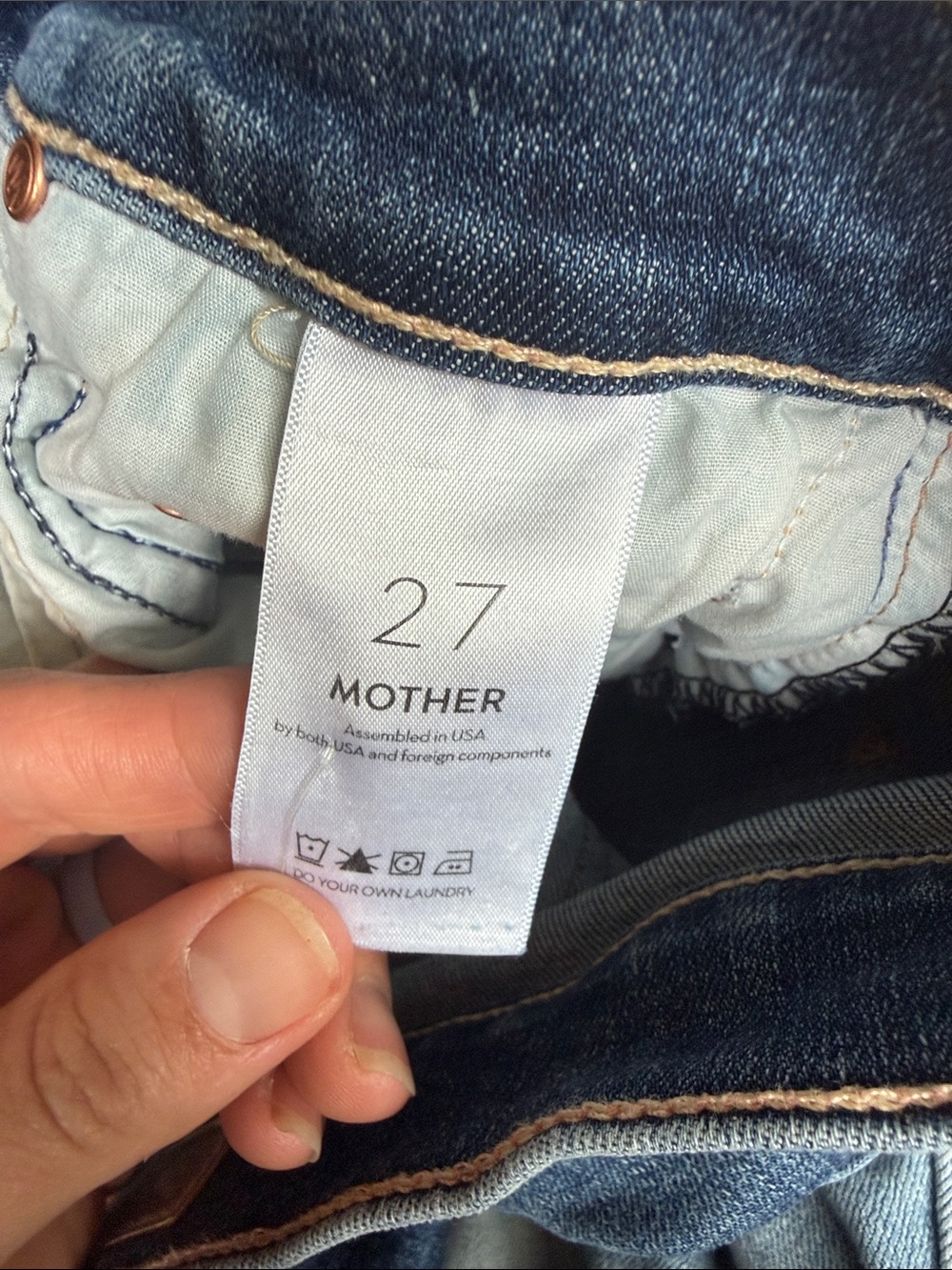 MOTHER size 27 insider crop fray - Picture 4 of 4